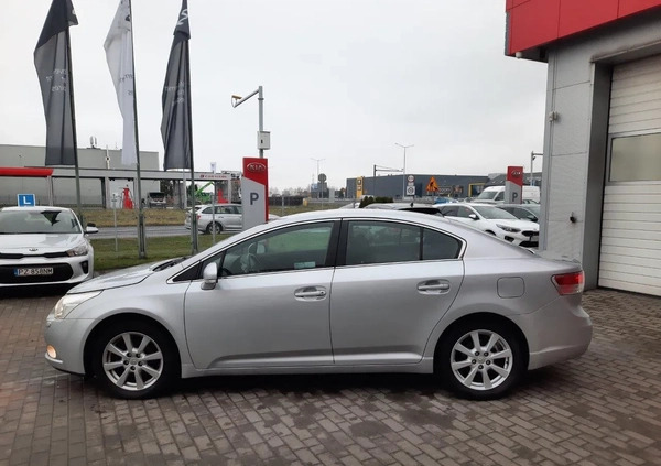 Toyota Avensis cena 27499 przebieg: 224645, rok produkcji 2010 z Ostróda małe 254